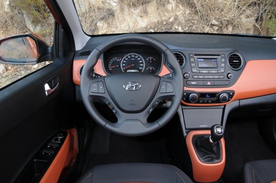 Hyundai i10: recenze, specifikace, fotografie