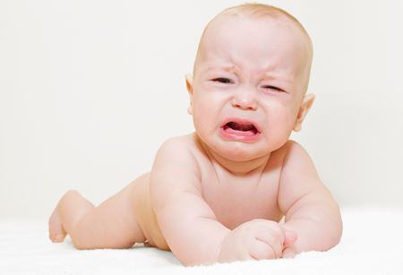 Baby pláče před spaním