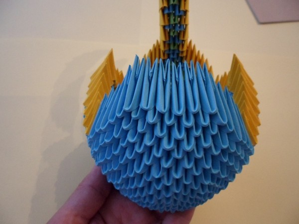 Jak si vyrobit origami labuť moduly - krok za krokem instrukce s fotografiemi a videem