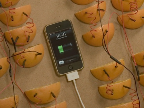 Jak nabíjet telefon