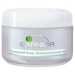 Garnier Skin Naturals Essential péče o oční krém