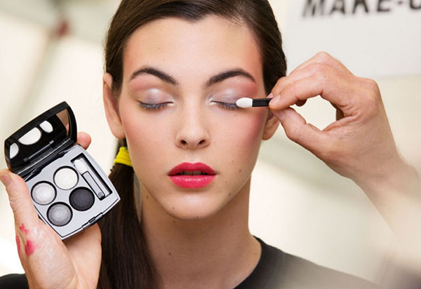 Efektivní make-up 8. března: Tajemství Chanel