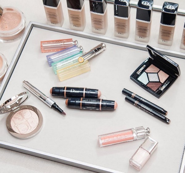 Francouzská chic: podzimní kolekce makeupu Dior Skyline