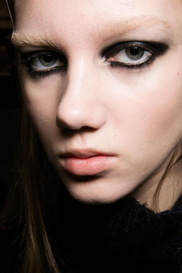 Grafický make-up - zimní trend 2016-2017