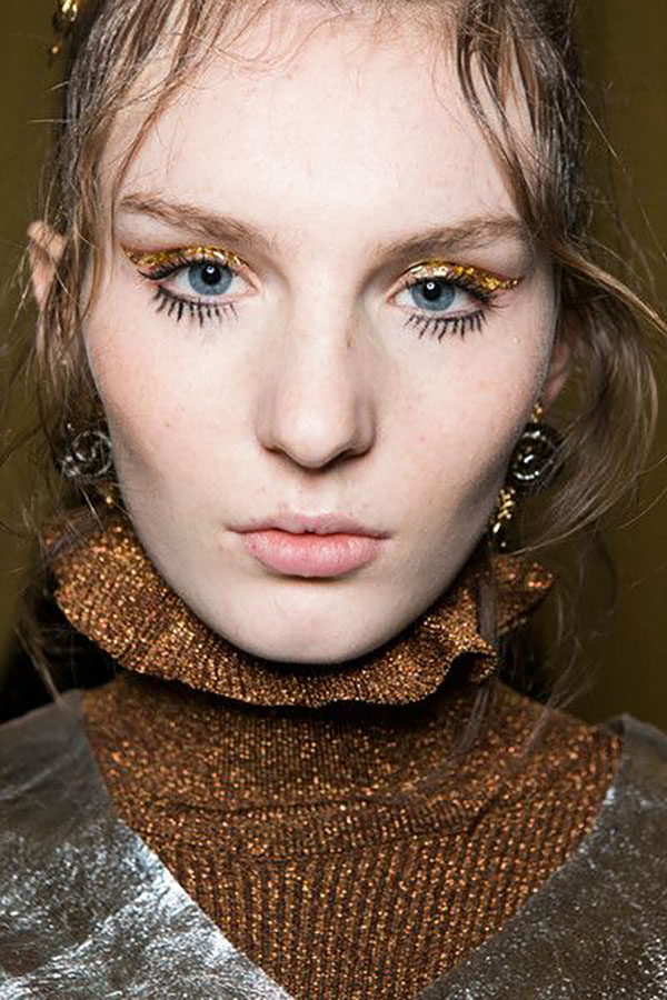 Grafický make-up - zimní trend 2016-2017
