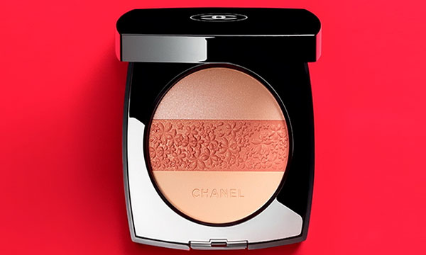 Velkolepé trio: novinky Chanel pro svítící make-up
