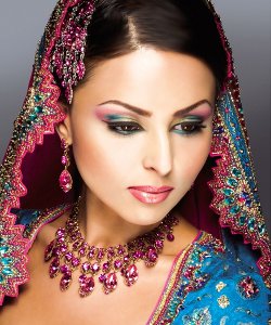 Orientální make-up. Tajemství arabského makeupu