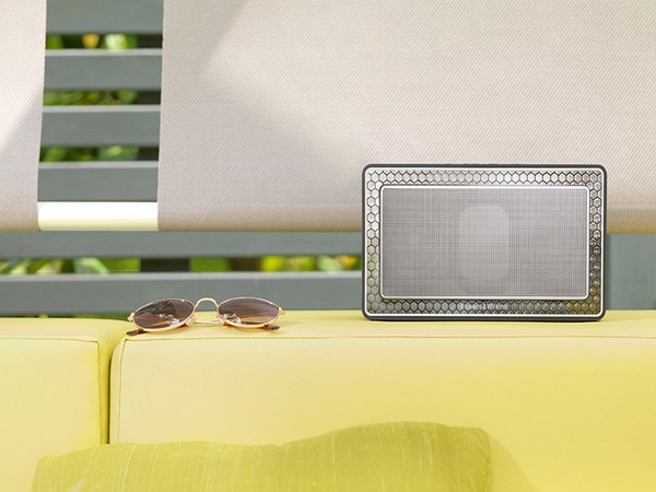 Jednota stylu a technologie: sloupec Bowers & Wilkins T7 Gold Edition