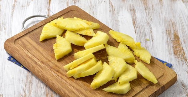 Jak řezat ananas správně a krásně