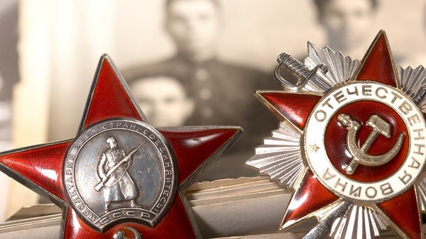 Oficiální a krátké gratulace k Dne ochránce vlasti (23. února), kolegové