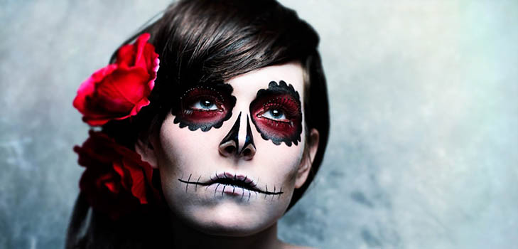 Scary makeup pro Halloween s vlastními rukama pro dívky a holky