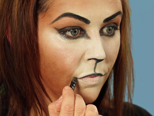 Scary makeup pro Halloween s vlastními rukama pro dívky a holky