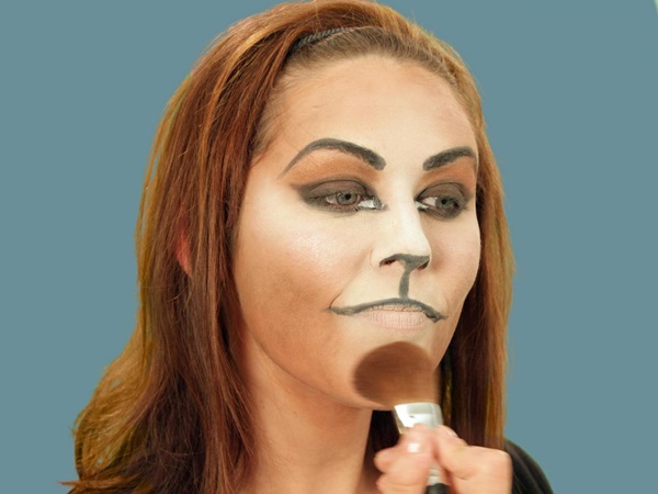 Scary makeup pro Halloween s vlastními rukama pro dívky a holky