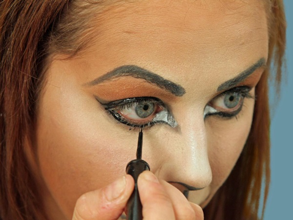 Scary makeup pro Halloween s vlastními rukama pro dívky a holky