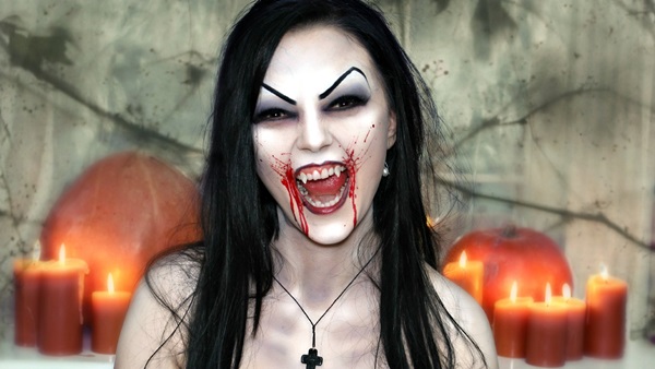 Scary makeup pro Halloween s vlastními rukama pro dívky a holky