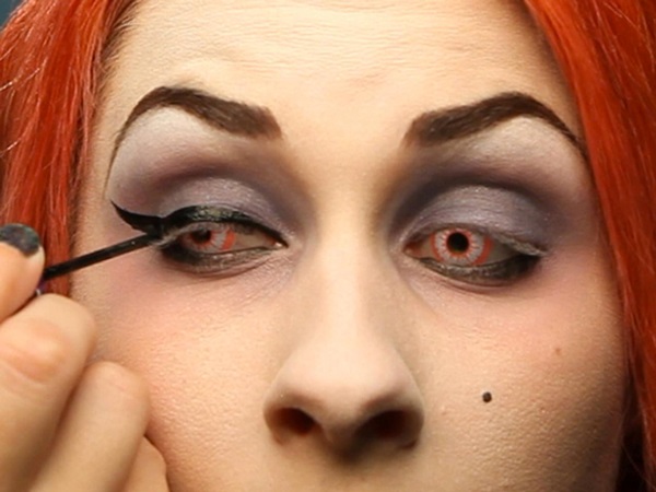 Scary makeup pro Halloween s vlastními rukama pro dívky a holky