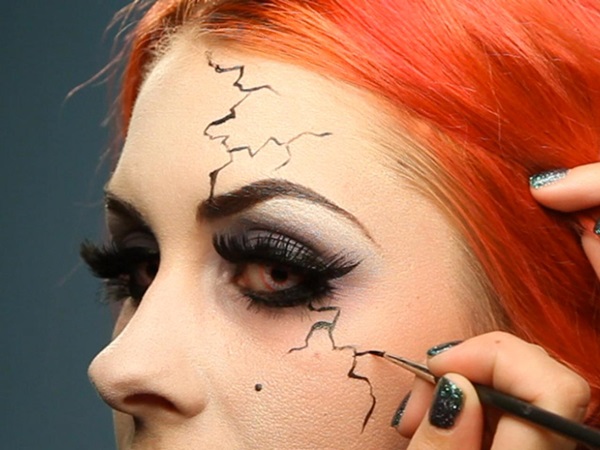Scary makeup pro Halloween s vlastními rukama pro dívky a holky