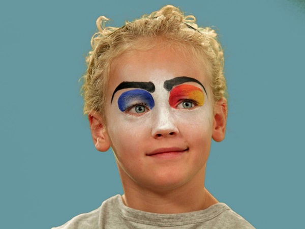 Scary makeup pro Halloween s vlastními rukama pro dívky a holky