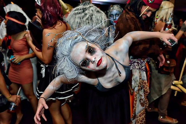 Budeme se bavit a vesele ... Den Všech svatých: kde a jak se setkat s Halloweenem 2016