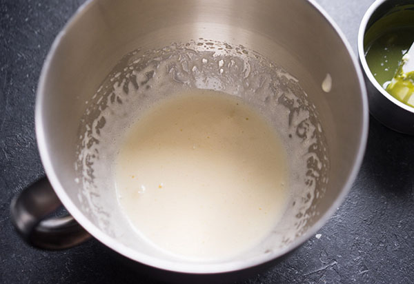 Vynikající francouzský recept: měkké ořechy cookies Madeleine