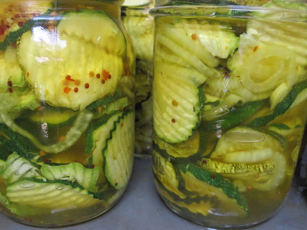 Pikantní cuketa v korejštině - nejchutnější recept na zimu