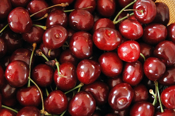 Jak připravit kompot z třešní na zimu - recept s fotografií