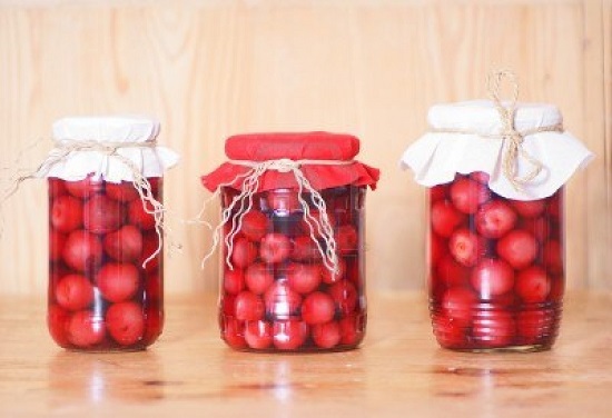 Jak připravit kompot z třešní na zimu - recept s fotografií