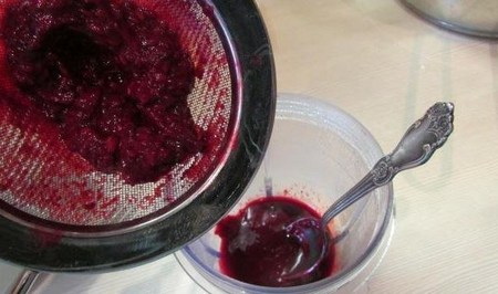 Jak si vyrobit krém pro cappeycakes: recept na máslo, čokoládu a bílkovinový krém