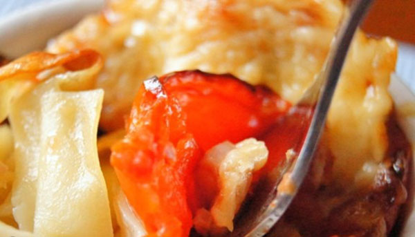 Recept na chutné hnízda z MACFFA s mletým masem a rajčaty