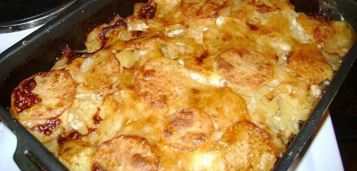 Brambory s masem v troubě: jak vařit chutné? Brambory s masem v troubě: jak vařit chutné?