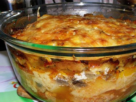 Brambory s masem v troubě: jak vařit chutné? Brambory s masem v troubě: jak vařit chutné?