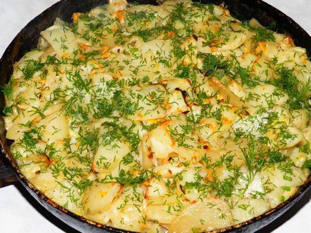 Brambory s masem v troubě: jak vařit chutné? Brambory s masem v troubě: jak vařit chutné?