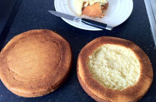 Recept na lahodný a neobvyklý košíček v multivarku - krok za krokem s fotografií