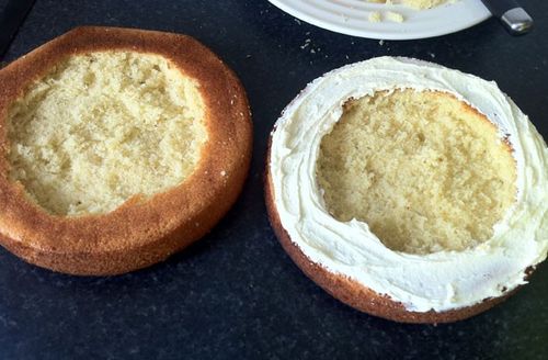 Recept na lahodný a neobvyklý košíček v multivarku - krok za krokem s fotografií