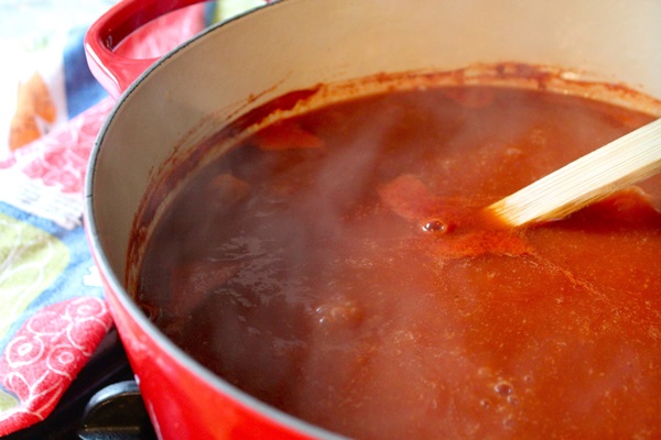 Ketchup vlastních rukou z rajčat: krok za krokem recepty na sklizeň na zimu