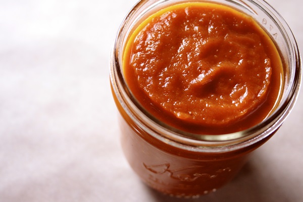 Ketchup vlastních rukou z rajčat: krok za krokem recepty na sklizeň na zimu