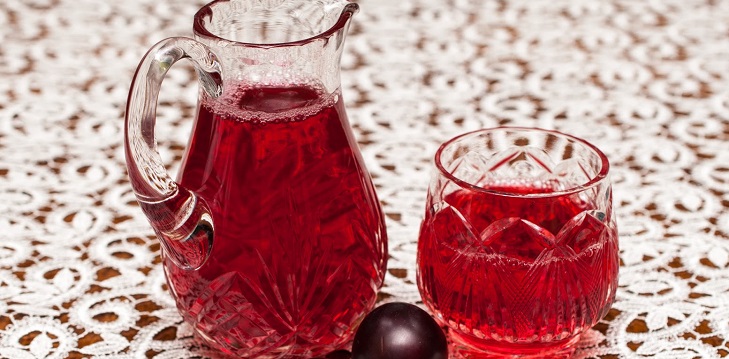 Kompot slivky na zimu