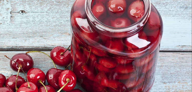 Aromatický kompot z třešně pro zimní recept