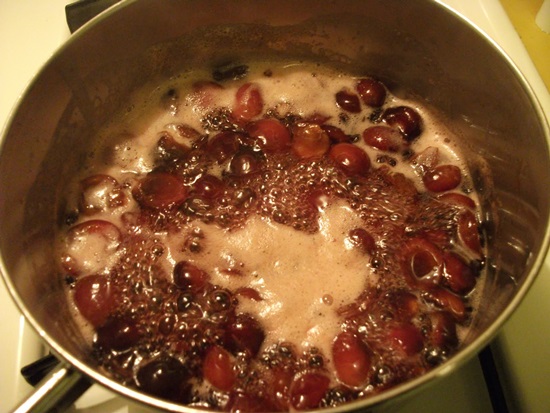 Aromatický kompot z třešně pro zimní recept