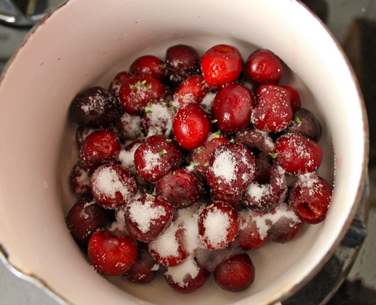 Aromatický kompot z třešně pro zimní recept