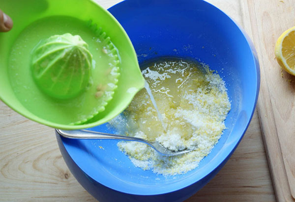 Snadný recept: jarní citronový dort bez pečení
