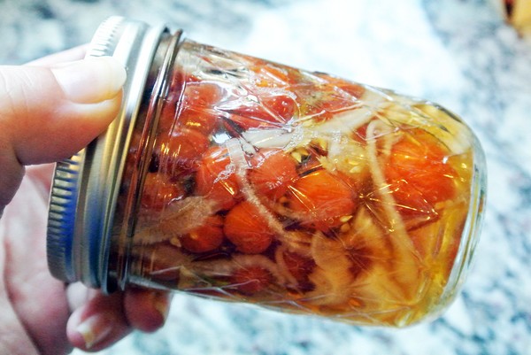Rajčata s česnekem na zimu, recepty. Sklizeň rajčat s česnekem na zimu: recept na rychlé vaření, bez sterilizace, solené bez koupání