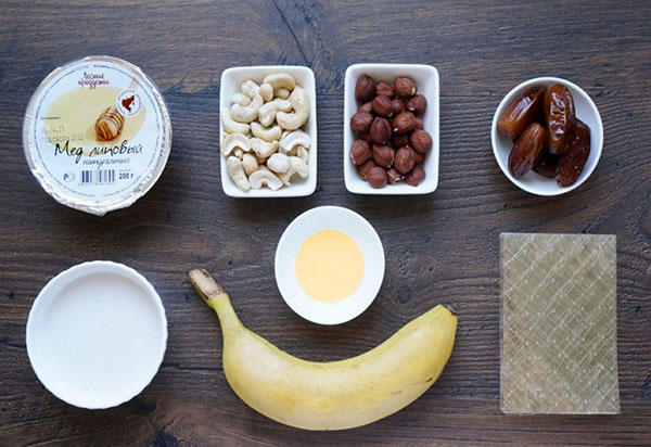 Jednoduchý recept: líný ořechový medový koláč bez pečení