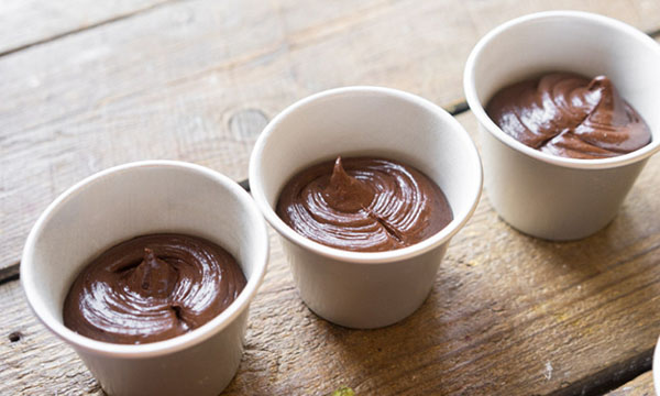 Jednoduchý recept: slavnostní čokoládové muffiny s ganášem
