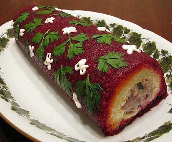Recept pro sleď pod kožešinovým pláštěm na Nový rok doma - klasický, rohlík, s jablkem krok za krokem