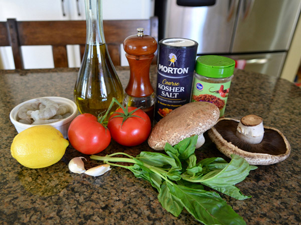 Grilované žampiony s rajčaty a krevetami, vynikající recept
