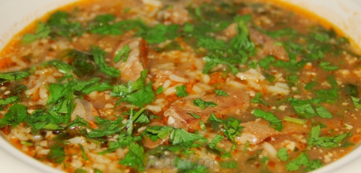 lahodná polévka-harcho
