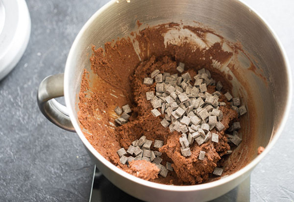 Lahodný recept: velké čokoládové sušenky s kořením