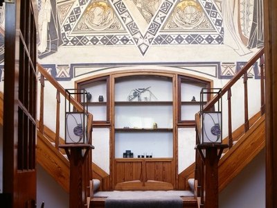 Sgraffito - dekorativní řezba na omítce Sgraffito - dekorativní řezba na omítce