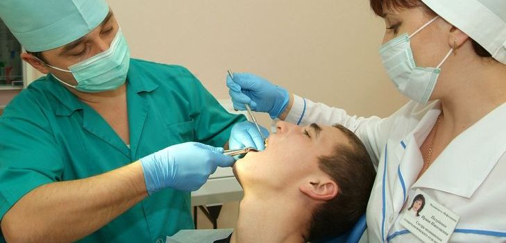 Co dělat po odstranění zubů moudrosti: důsledky a tipy